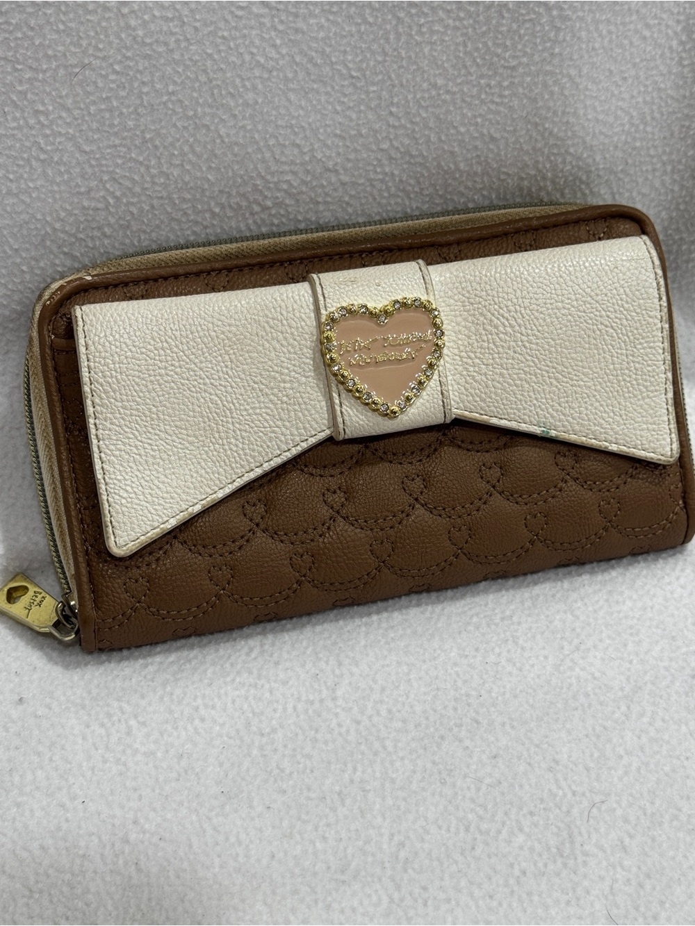 Betsey Johnson Cream and Brown Quilted Heart Zip-Around Wallet
